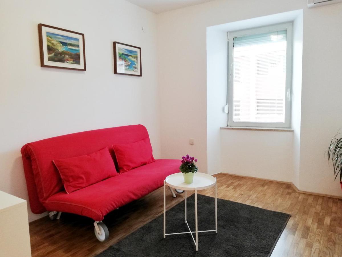 City Center Apartment Umag Zewnętrze zdjęcie