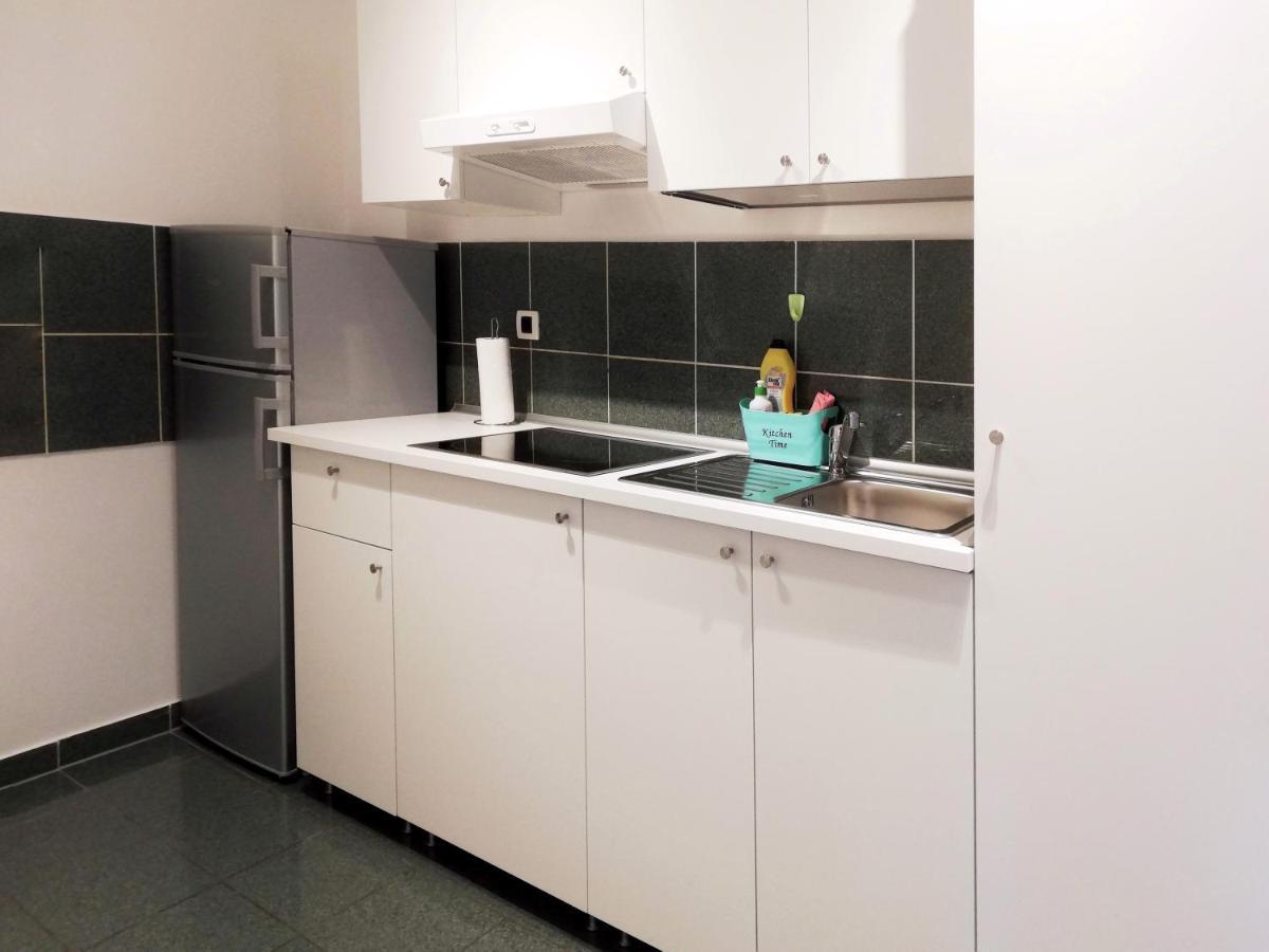 City Center Apartment Umag Zewnętrze zdjęcie