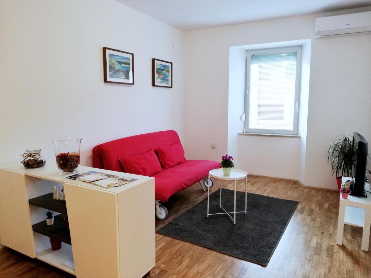 City Center Apartment Umag Zewnętrze zdjęcie